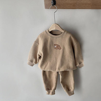 Boys And Girls Embroidered Bear Casual Sweater Set